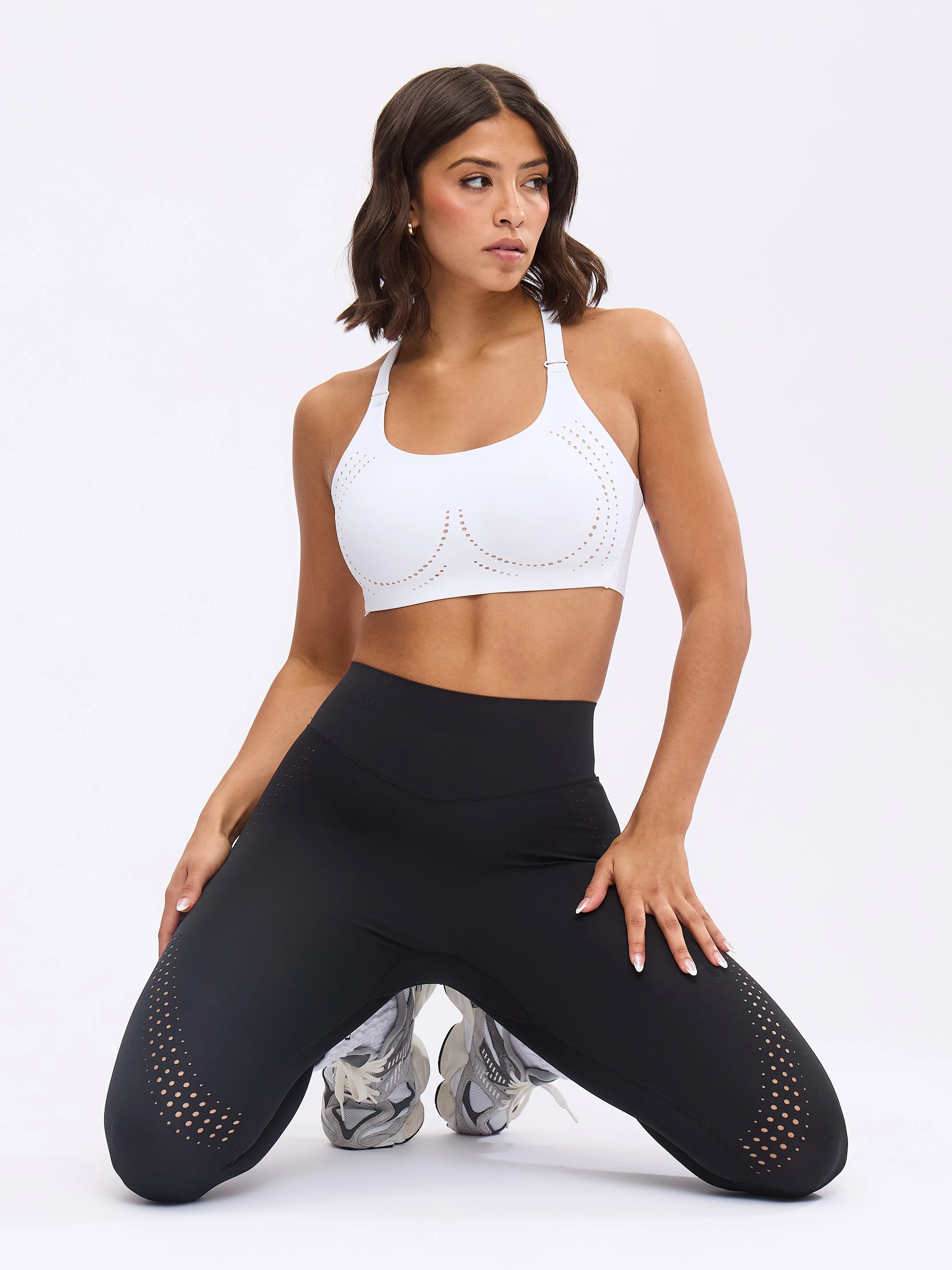 Airbrush Laser BTC Sports Bra - White