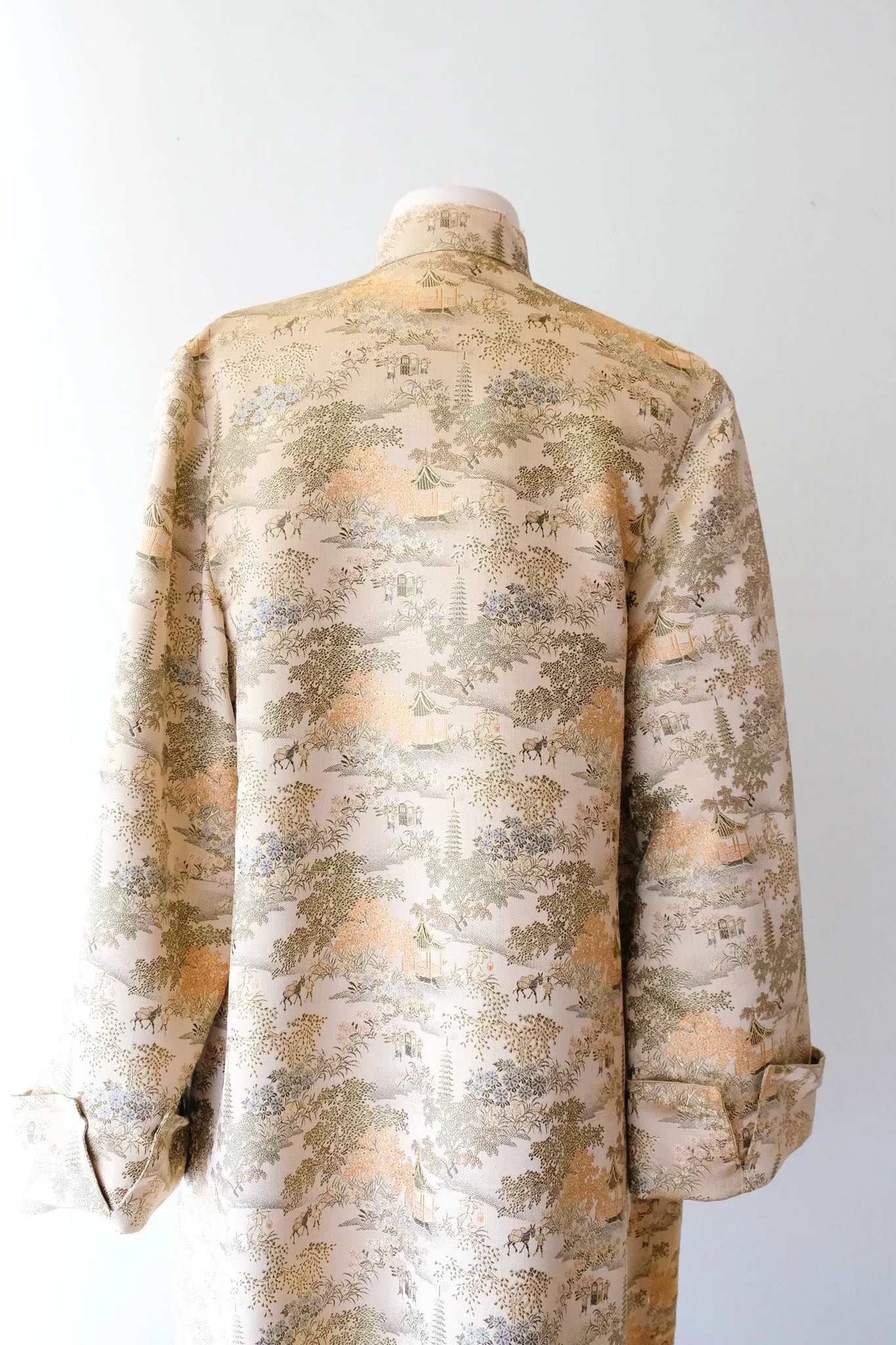 Alluring 1960’s Gold Chinese Silk Satin Swing Jacket / Sz M