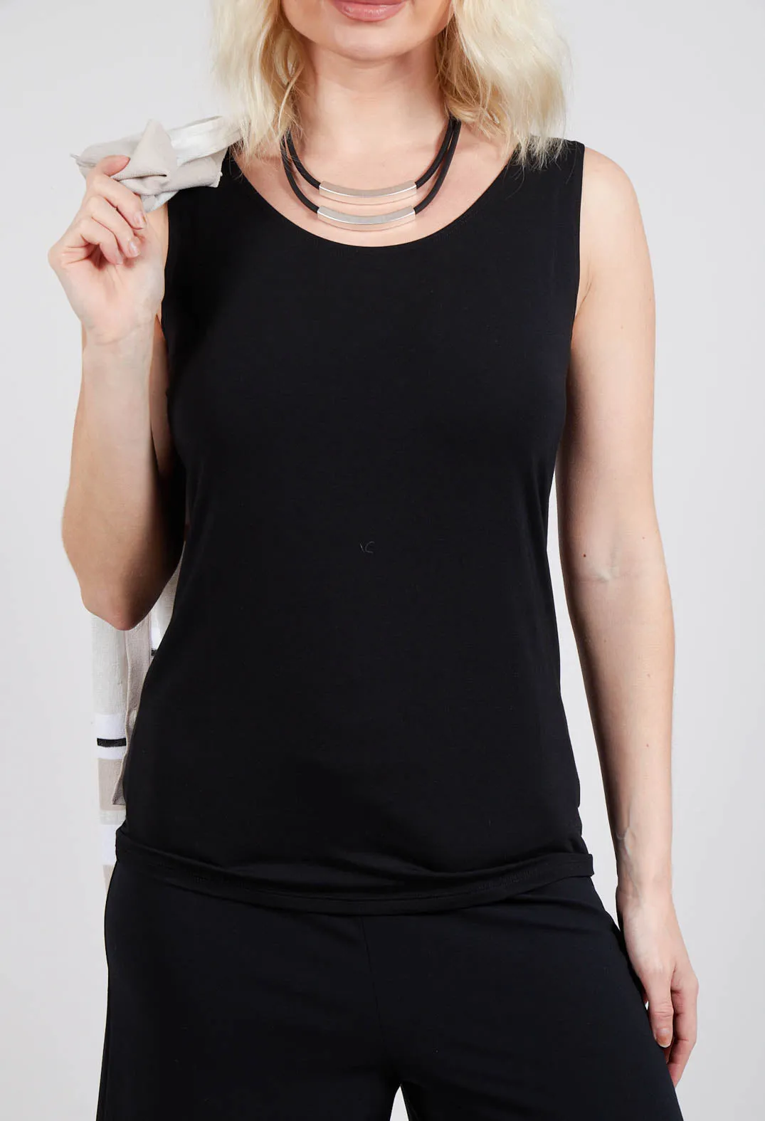 Anais Vest Top in Black