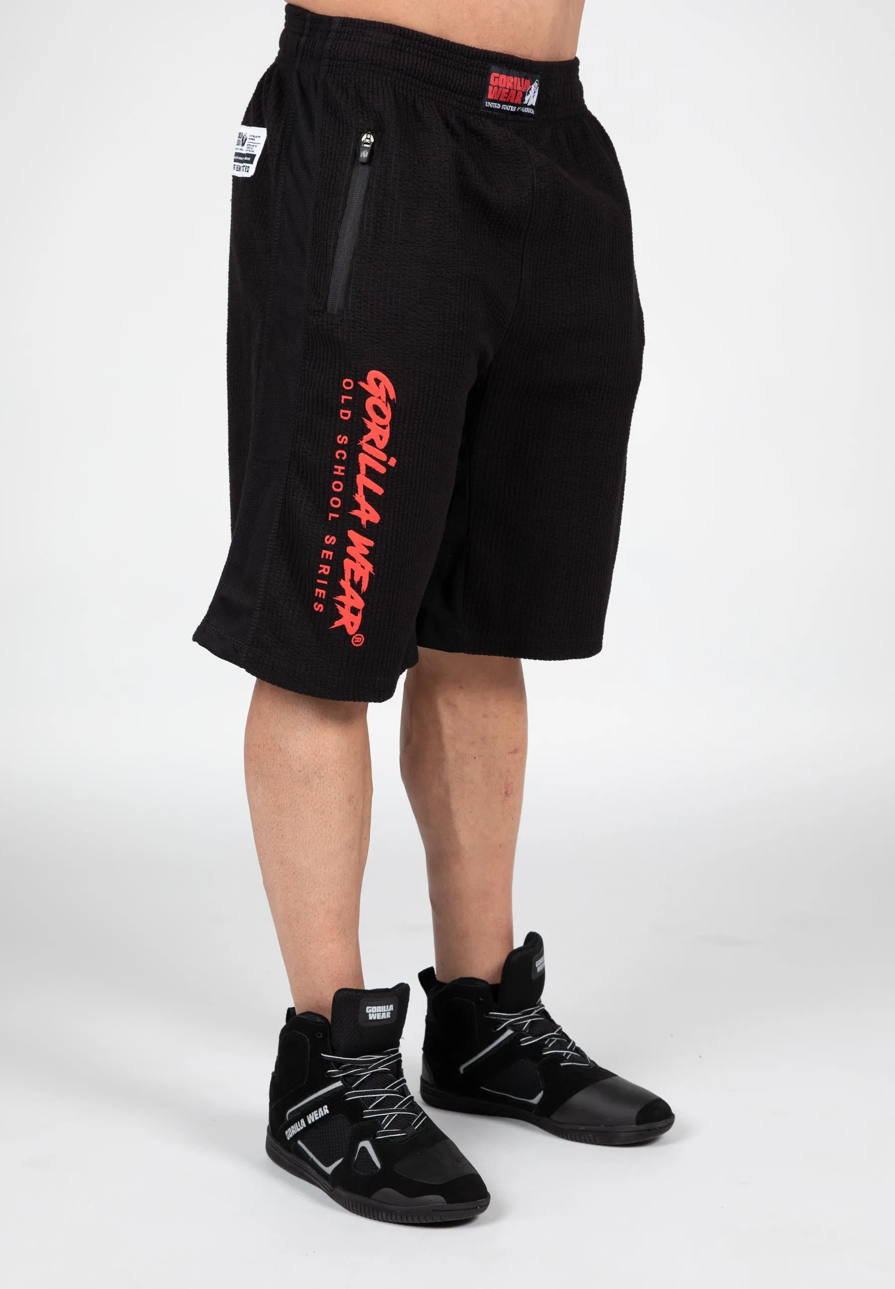 Augustine Old School Shorts - Black/Red