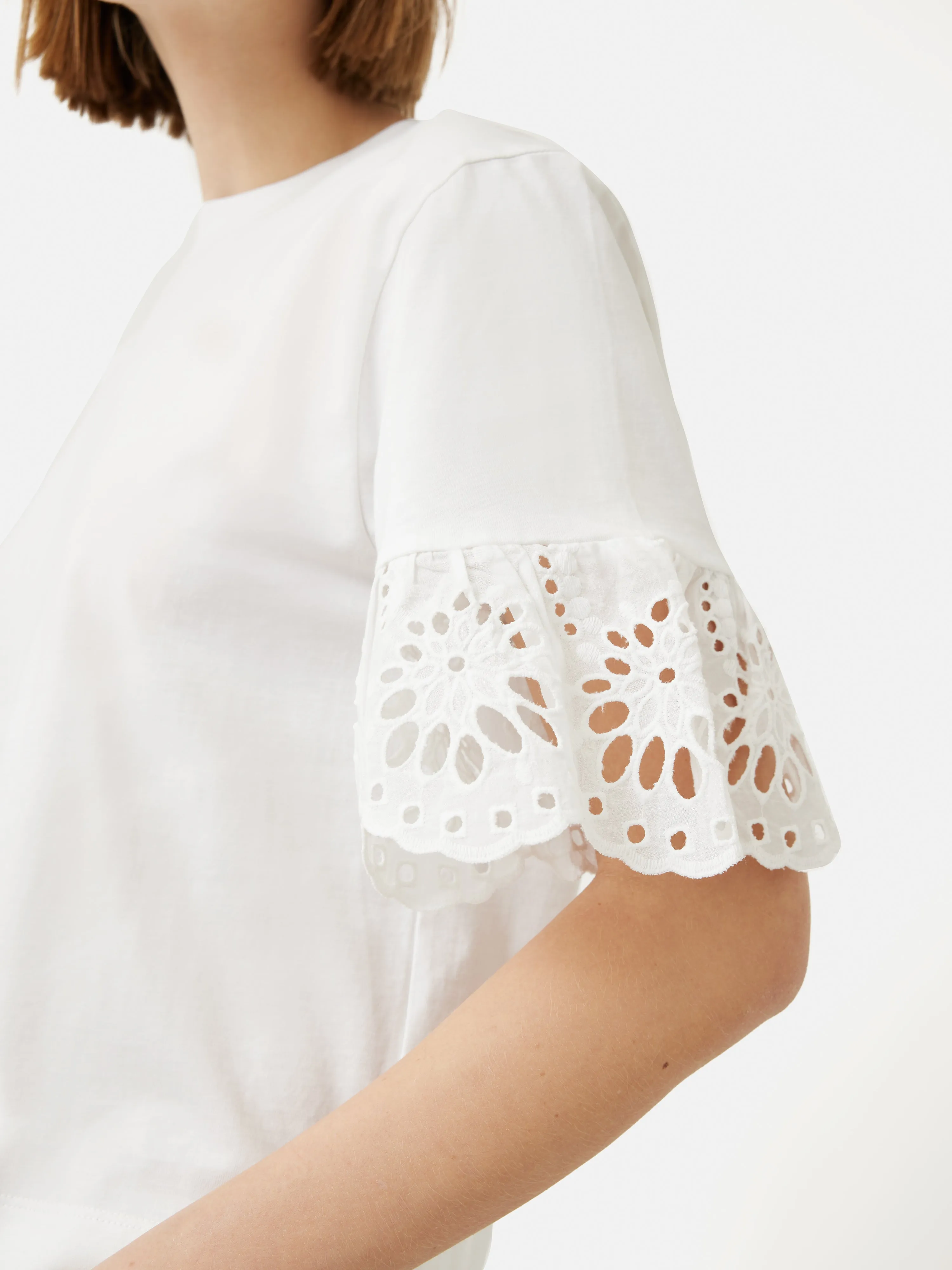 Broderie Anglaise Boxy T-shirt | White