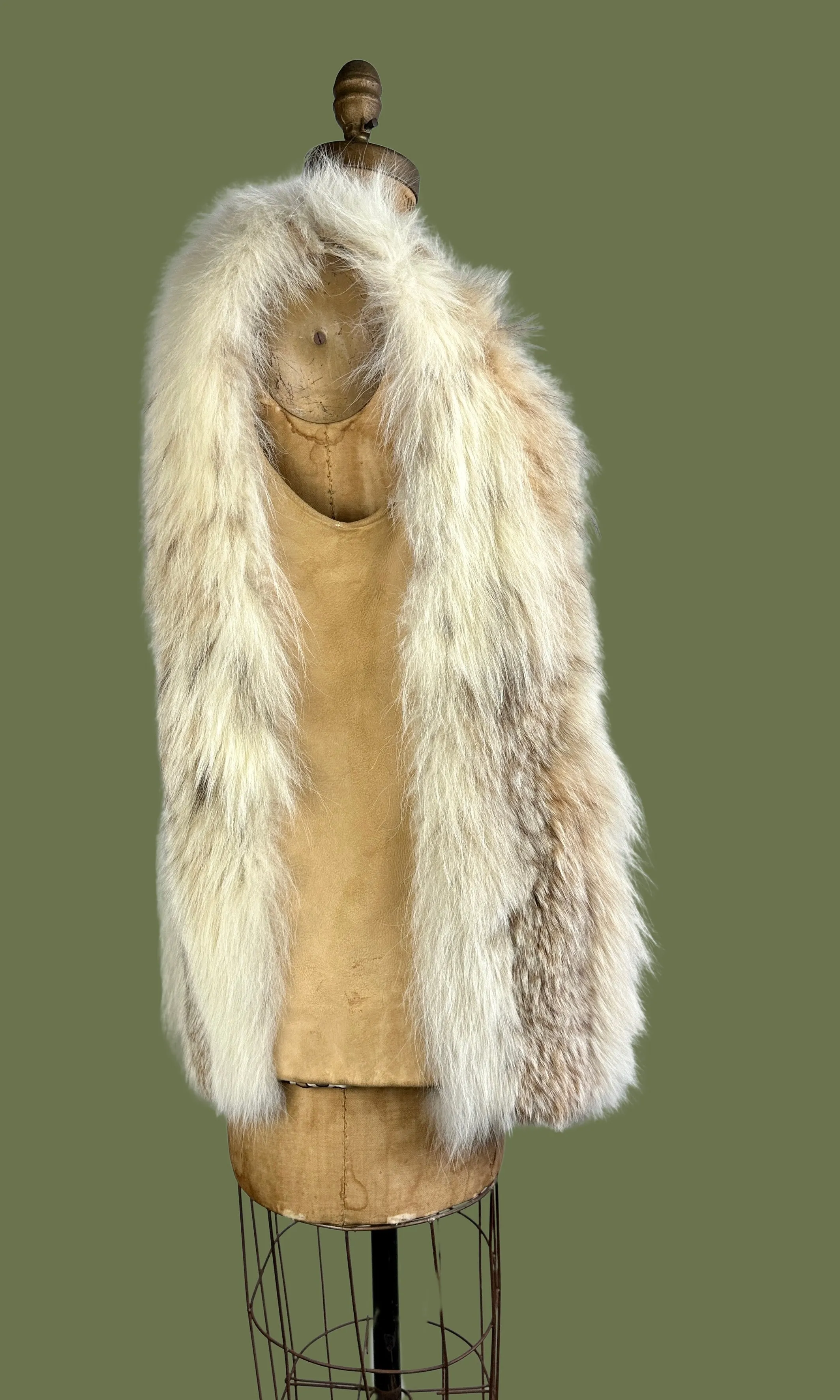 FOX LADY 70s Herbert's Furs Fox and Suede Vest • Medium Large