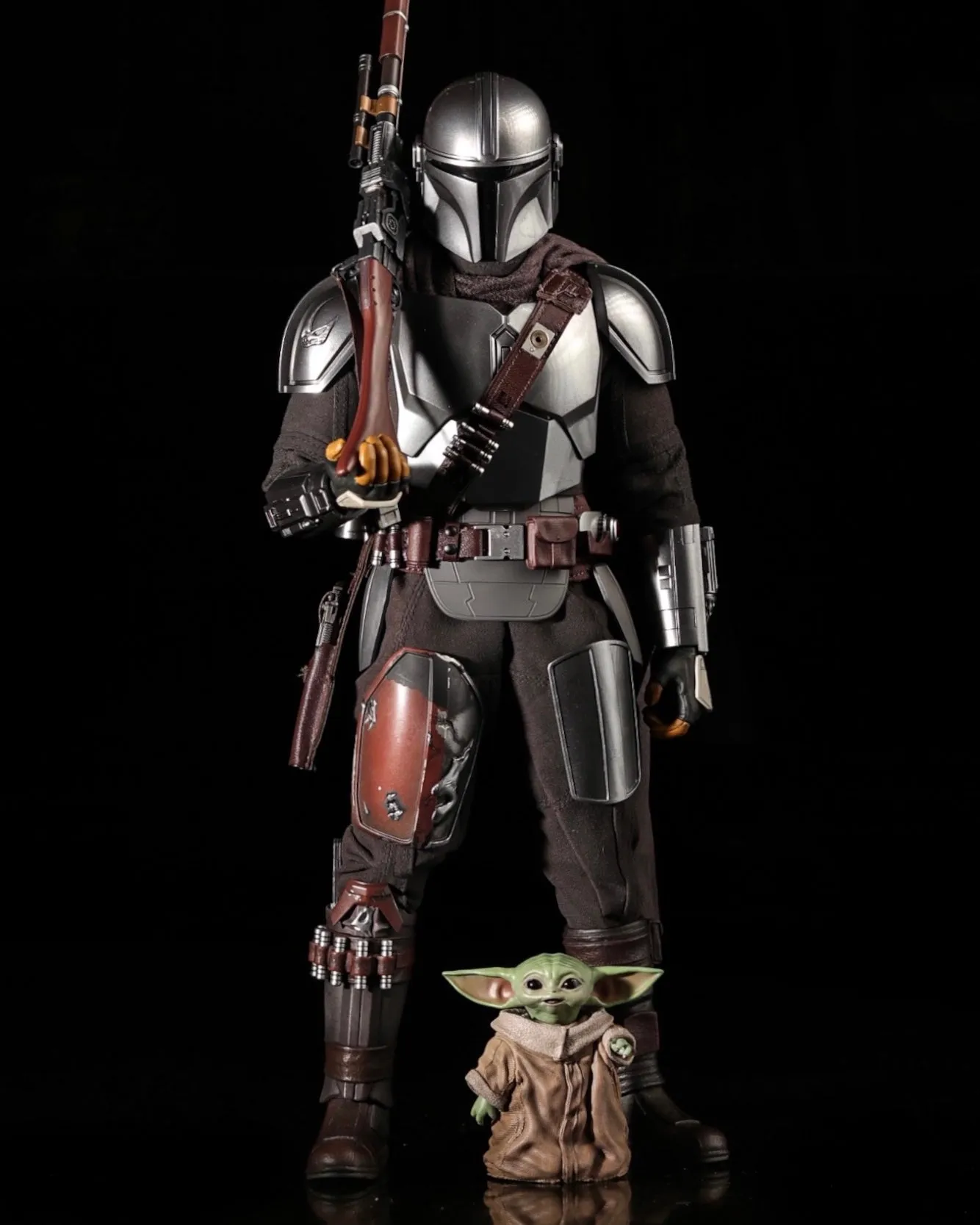 Hot toys TMS015 Star Wars Mandalorian and the Child Deluxe Version