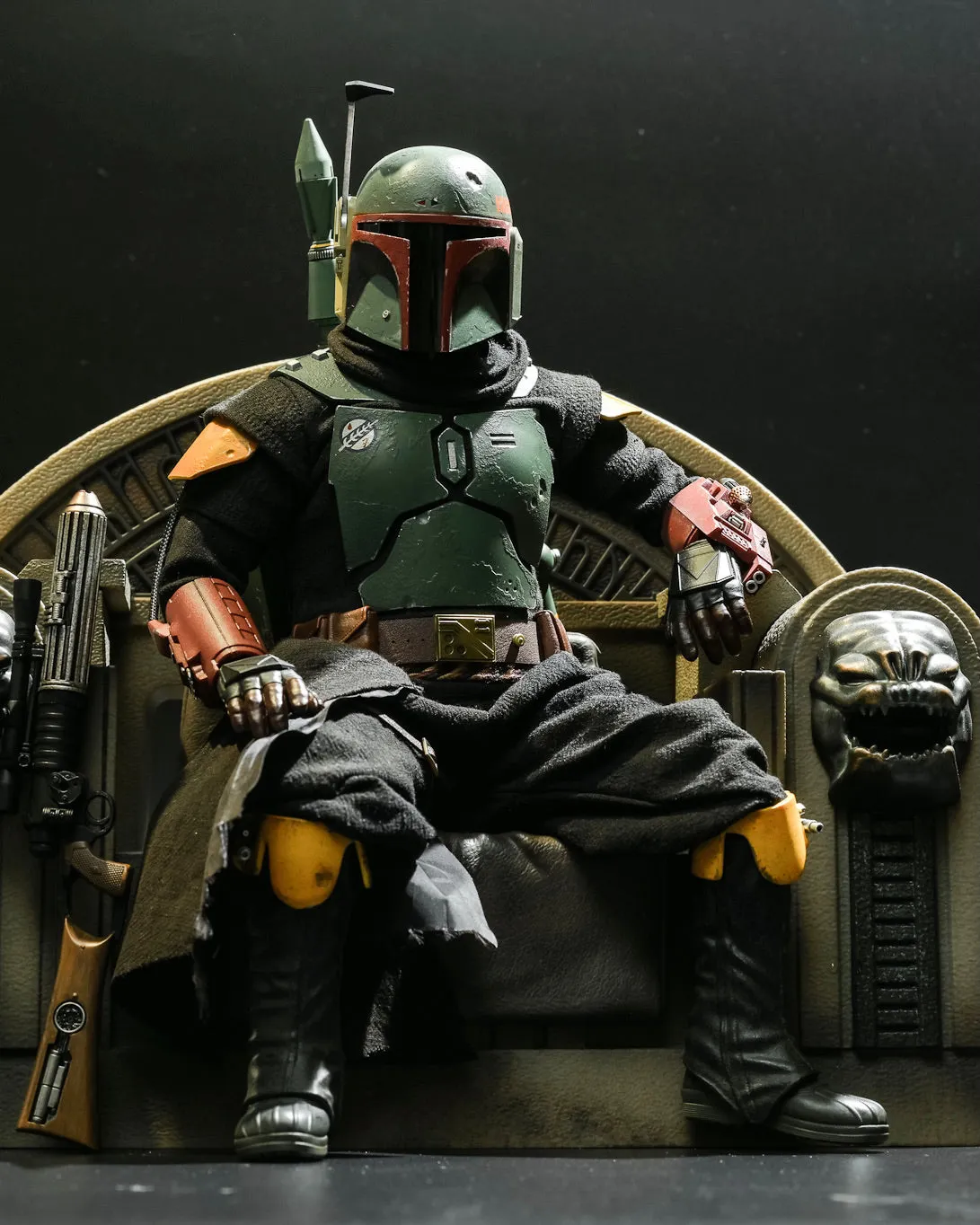 Hot toys TMS056B Star Wars The Mandalorian Boba Fett Repaint Armor and Throne (Special Edition)