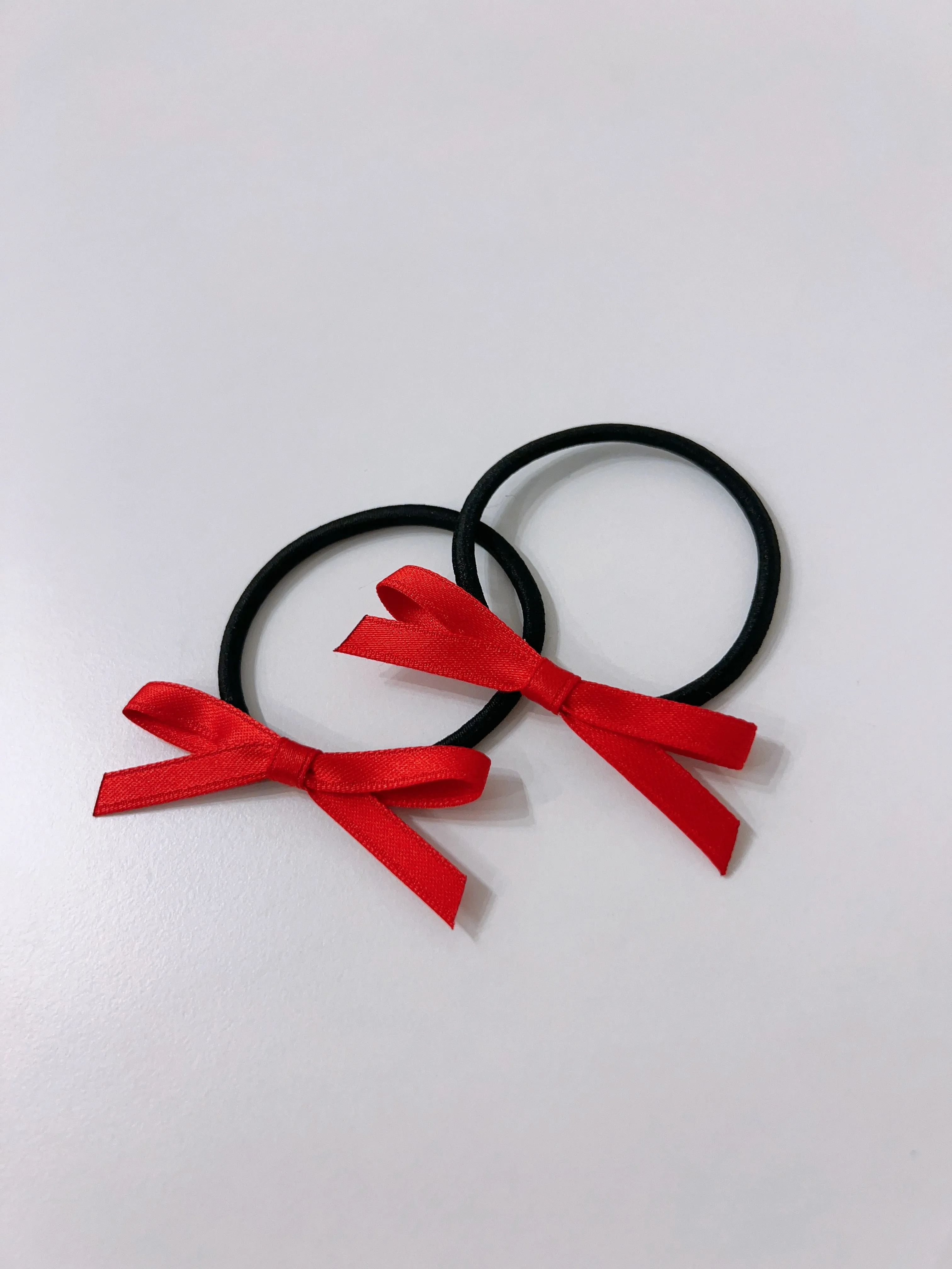 ORA Ribbon hair tie