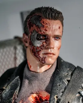 Preorder! Hot Toys DX46 Terminator 2: Judgment Day 1/6th scale T-800 (Battle Damaged Version 2.0) Collectible Figure